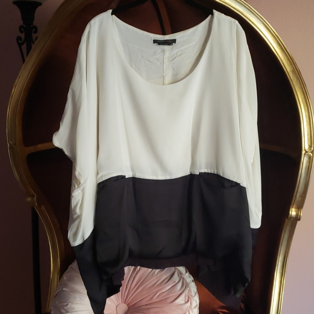 BCBG Max Azria Tunic with pockets